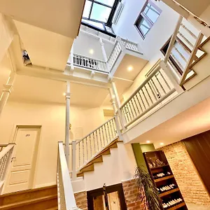 https://wine-time.alltbilisihotels.com